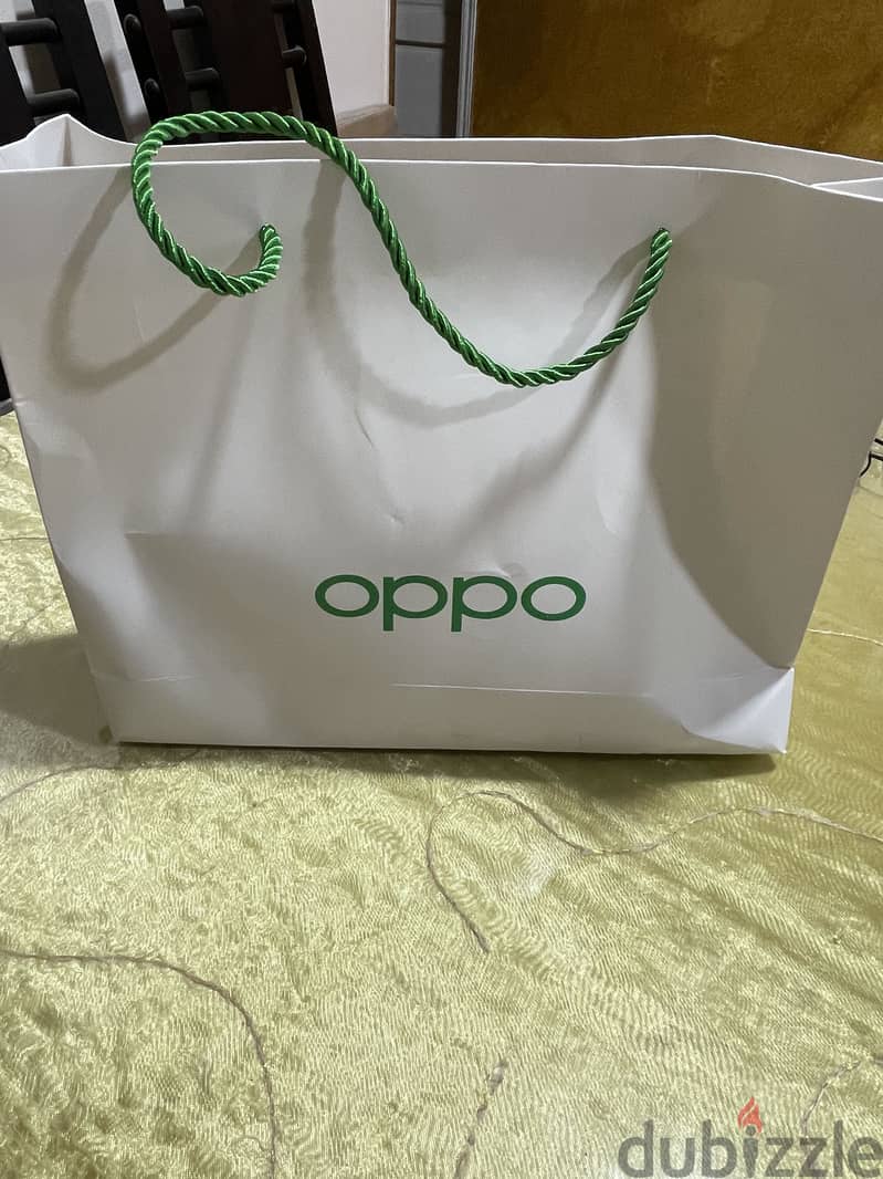 OPPO Find X9 Pro 9