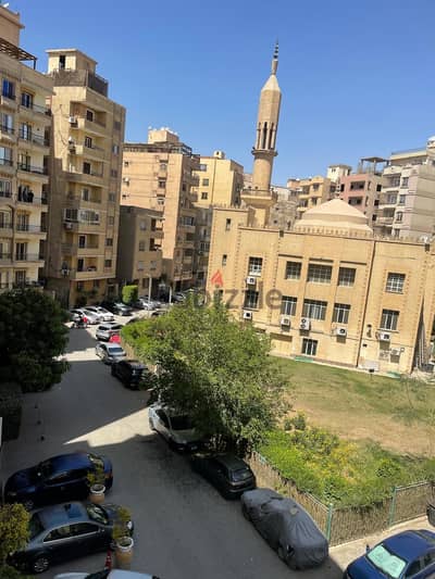 شقه فاخرة للايجار