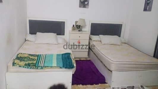 غرفة اطفال  كامله نضيفه 2سرير 120