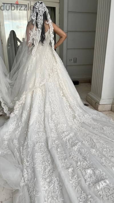 Sale and rent ( Luxury wedding dress ) فستان زفاف فخم هاند ميد-