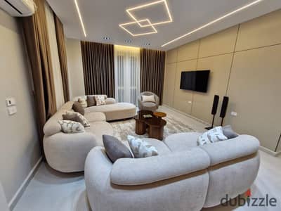 Modern furnished apartment for rent in Badri Land, 6 October, directly on Al-Wahat Road, hotel furnishings, 3 rooms, 180m