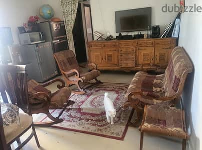 غرفة معيشة بالكامل