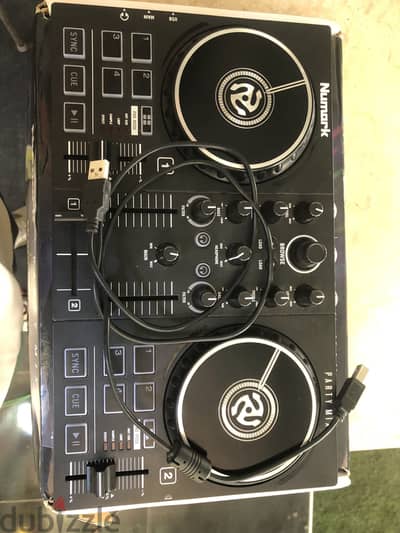 Numark party mix dj controller
