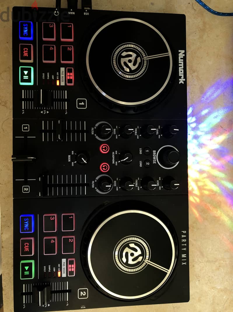 Numark party mix dj controller 3