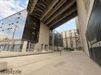 Apartment for sale open view panoramic hotel-style entrances at the highest level open view Crystal Plaza complex