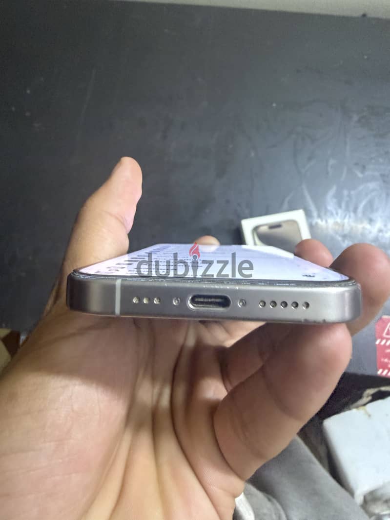 Apple - iPhone 15 Pro 4