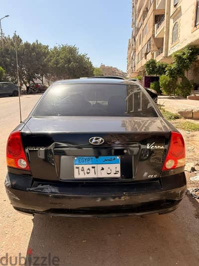 Hyundai Verna 2015