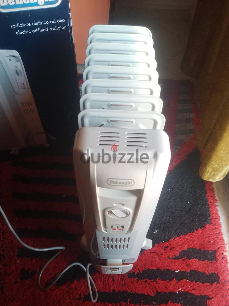 DeLonghi 4