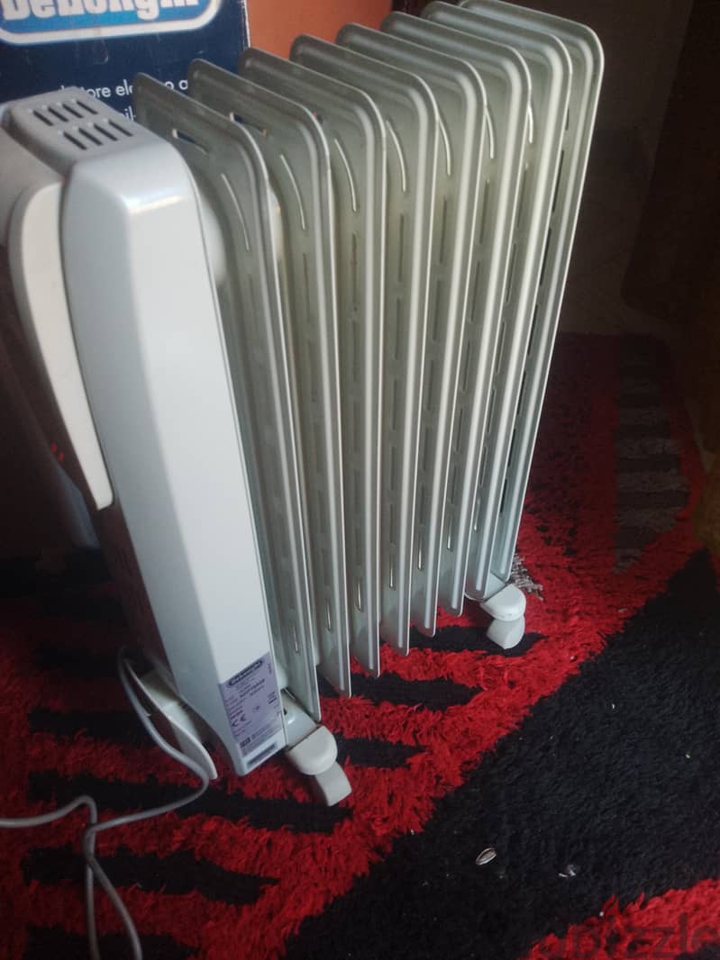 DeLonghi 5