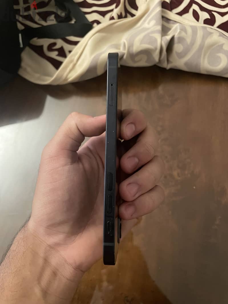 Apple - iPhone 12 5