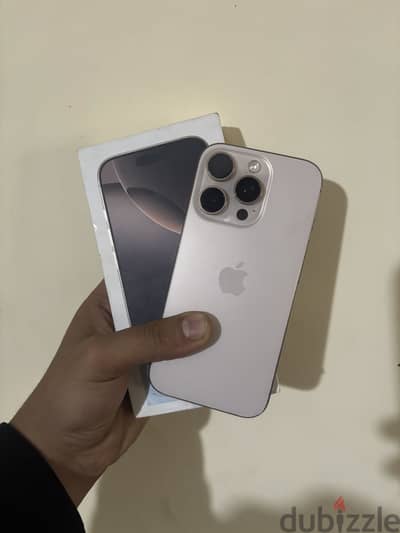 آبل - آيفون 16 برو