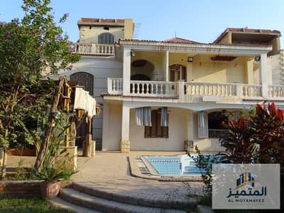 A prime location directly opposite the World Medical Center, with easy access to main roads and axes, and close to the new cities of Al Shorouk and Al