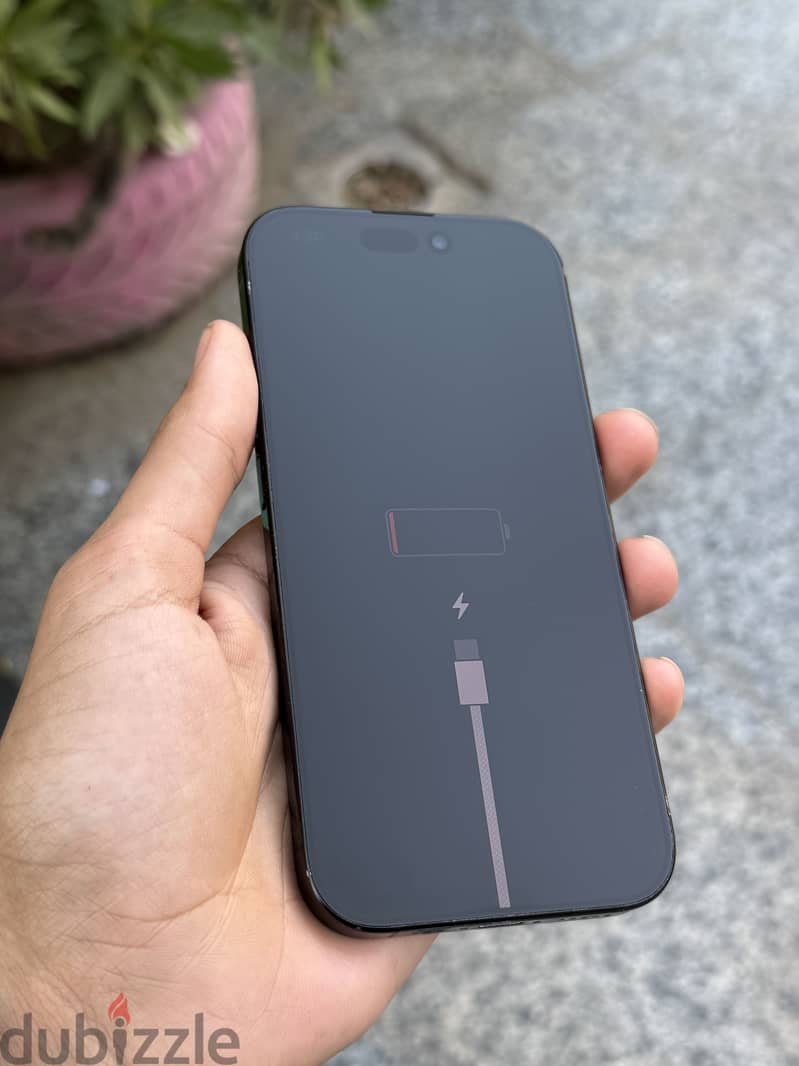 Apple - iPhone 16 Pro 1