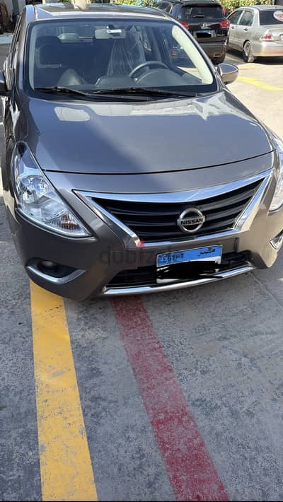 Nissan Sunny 2015