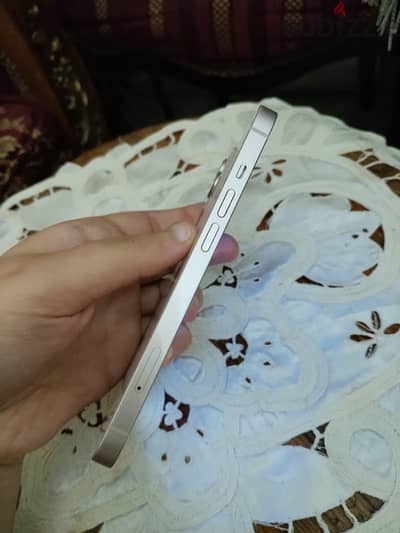 Apple - iPhone 13