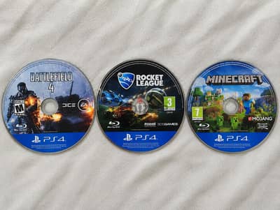شىرايط ps4  كل لعبه بسعر مش كلو 999