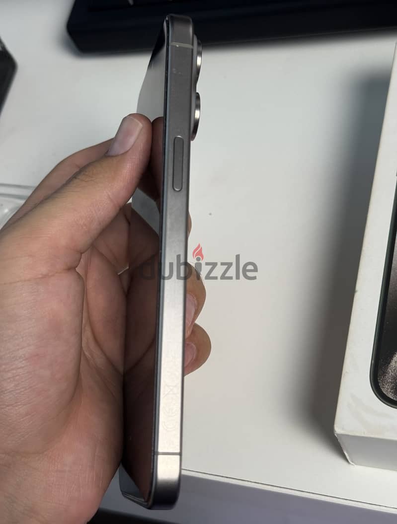 Apple - iPhone 15 Pro Max 2
