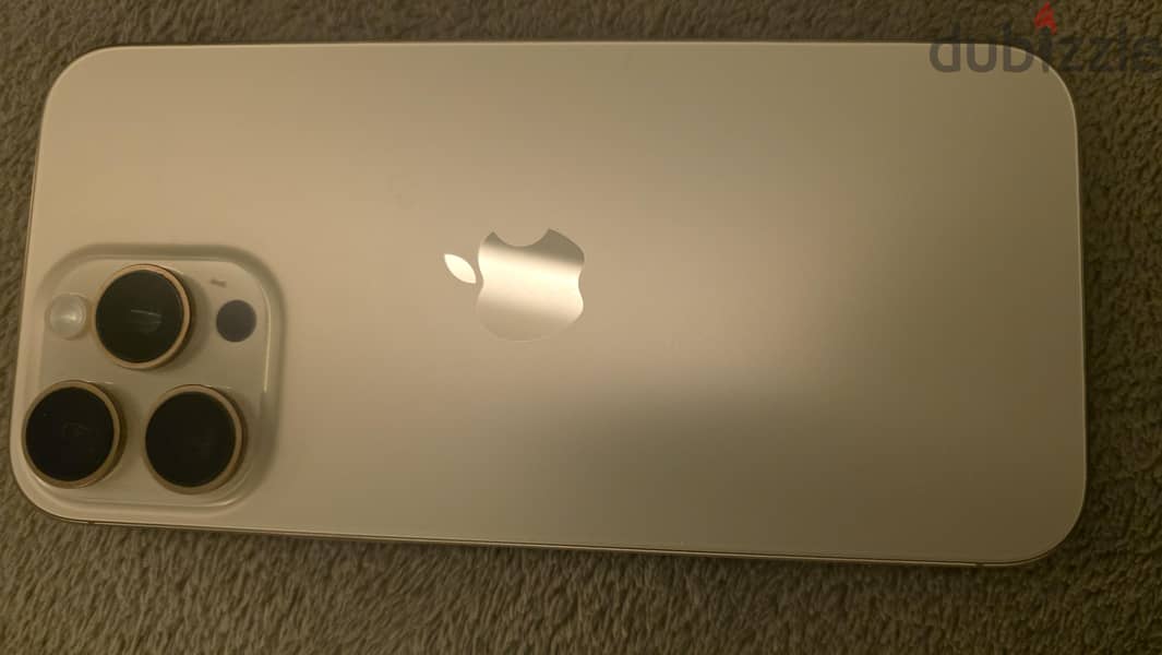 Apple - iPhone 16 Pro Max 2