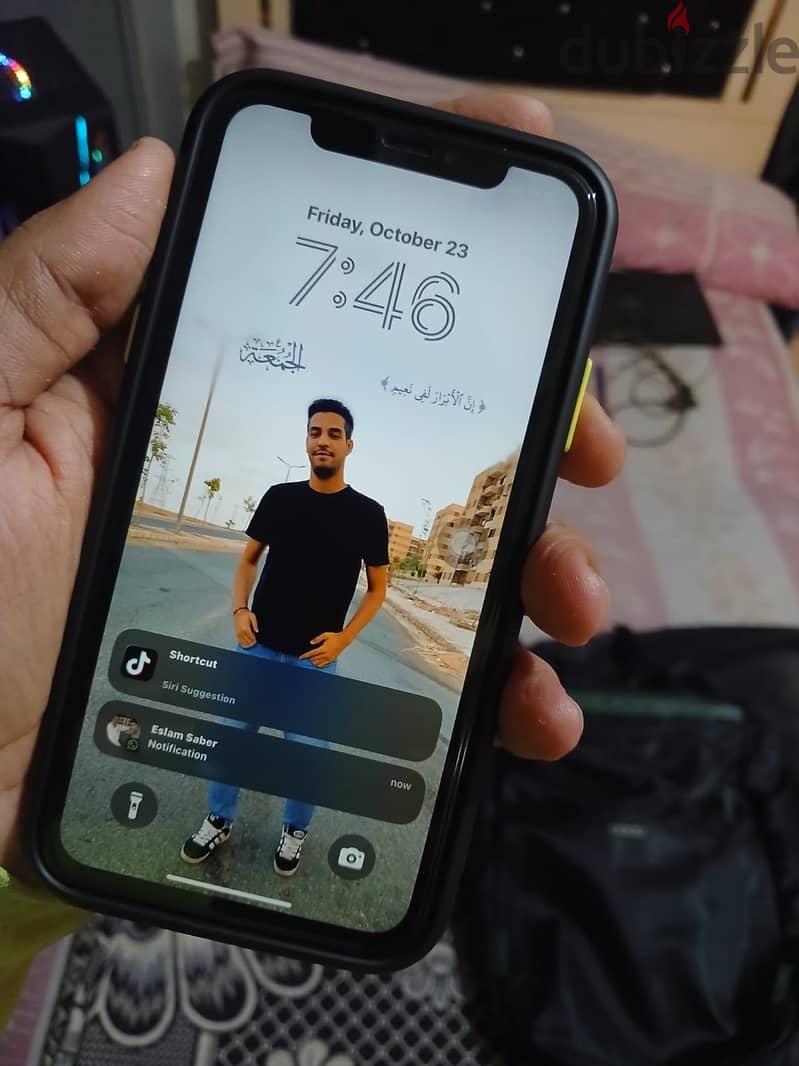 Apple - iPhone XR 11