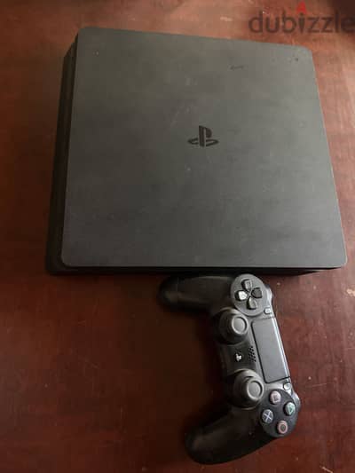 Ps4 slim, 1st owner