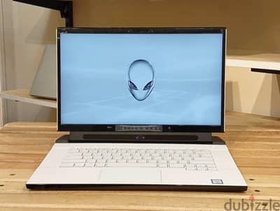 Laptop Dell ALIENWARE M15 R2
