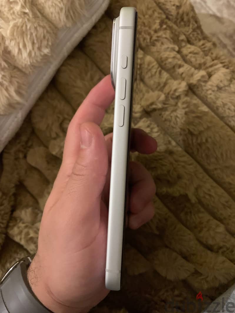 Apple - iPhone 17 Pro Max 5