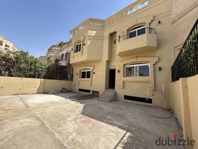  LUXURY VILLA FOR SALE – MAADI HEIGHTS COMPOUND (TABARAK)   Orchid Model | Exceptional Opportunity – Priced for a Quick Sale!   Prime Location: Maadi Heights Compound (Tabarak), next to Maadi City Centre (Carrefour) and overlooking Katameya Sporting C