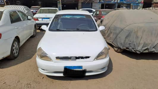 كيا ريو 2001