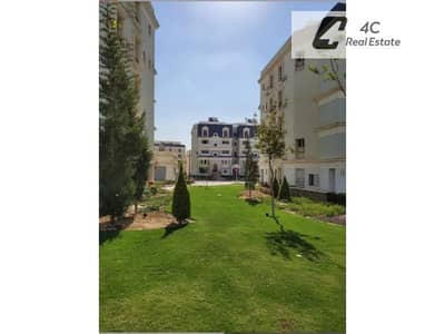 I VILLA READY TO MOVE WITH INSTALMENT - PRIME LOCATION WITH OPEN VIEW - FOR SALE IN MOUNTAIN VIEW I CITY NEW CAIRO