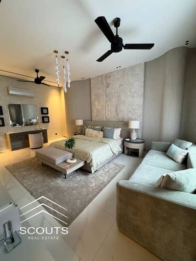 Apartment for sale ready for immediate handover located next to Hyde Park Solana and the AUC Rock Vera Fifth Settlement