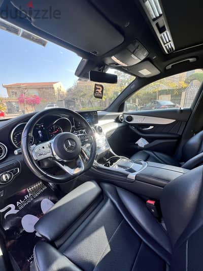 Mercedes-Benz GLC 300 2023
