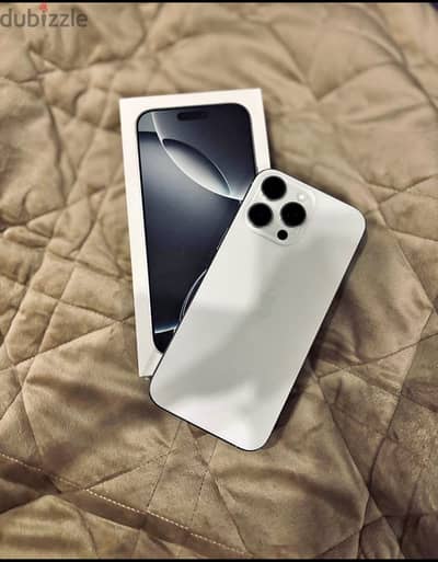 Apple - iPhone 16 Pro Max