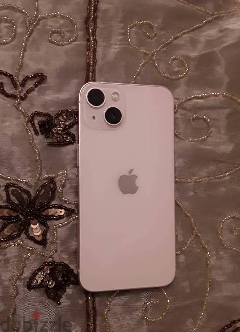 iPhone 13 - Apple 3