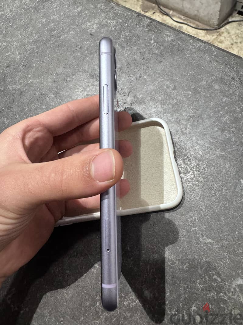 Apple - iPhone 11 1