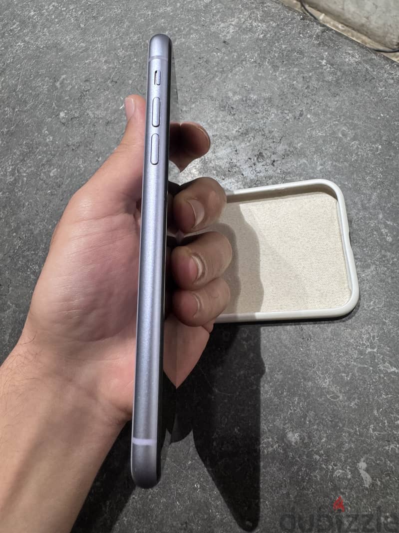 Apple - iPhone 11 2