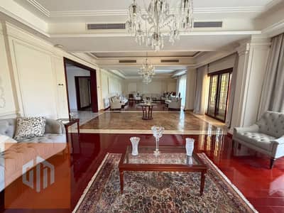 فيلا استاندالون للإيجار مفروشة بالكامل في قطامية ديونز Katameya Dunes مساحة 450 متر 6 غرف نوم صف أول جولف حديقة كبيرة وتشطيب سوبر لوكس