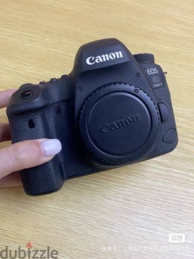 Canon 6d mark2 like new