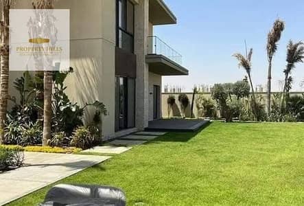 A distinguished villa for sale next to Al Rabwa Club in Sheikh Zayed