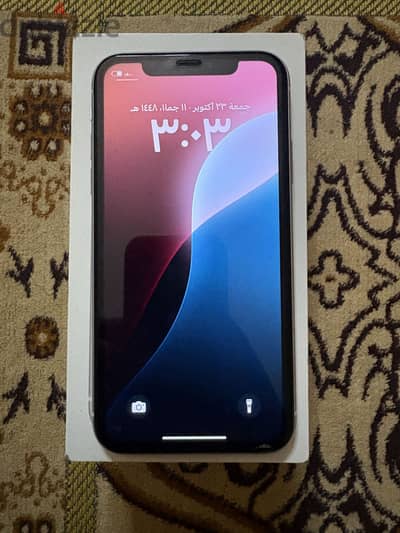 Apple - iPhone XR