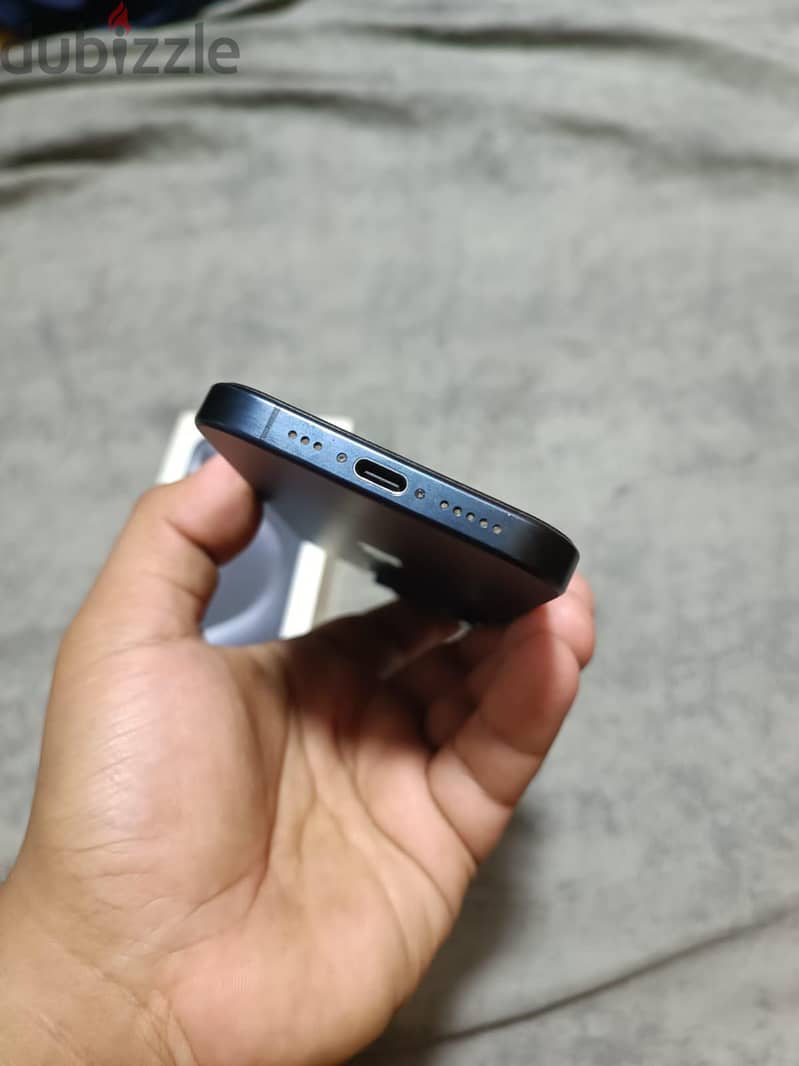 Apple - iPhone 15 Pro 4