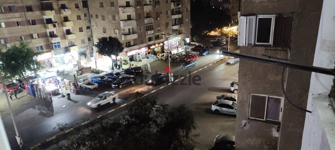 شقه للبيع ش الحي الثامن مدينه نصر