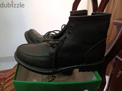 classic half boots size 42