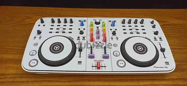 Pioneer Ergo.  مستعمل بحالة جيدة جدا  Pioneer Ergo
