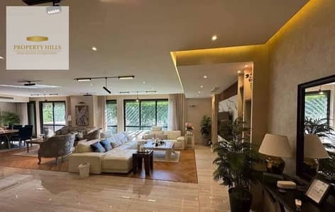 The last duplex in Hydepark for only (1,000,000) spacious area in the gathering next to the American University