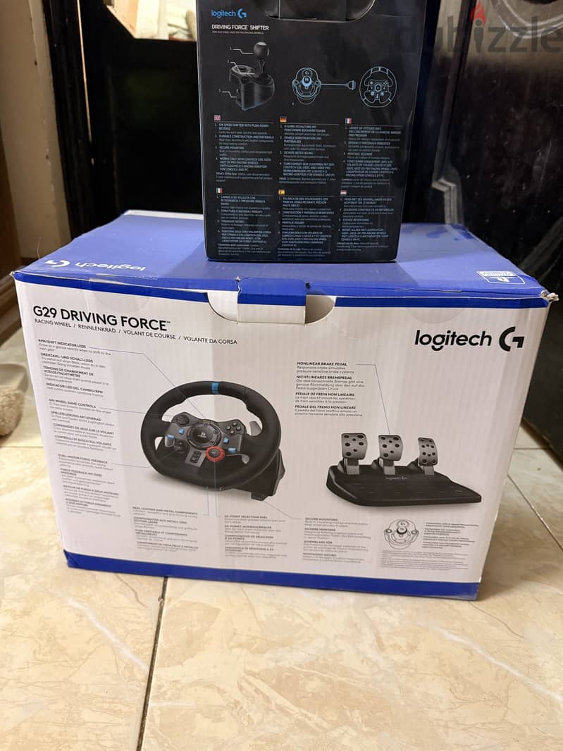 G29 DRIVING FORCE Logitech 1