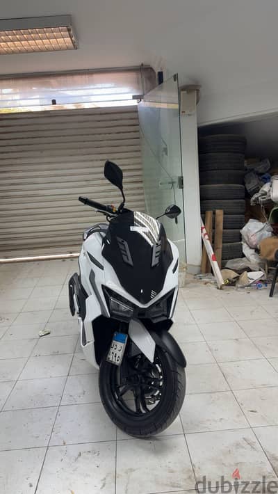 Sym jet x 2025
