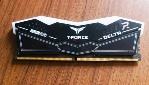 رامة T-Force Delta DDR5 RGB بحجم 32GB وتردد 6000MHz بحالة الجديد