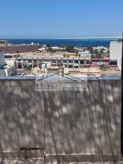 Furnished Rooftop 90 sqm Apartment with Sea View & Elevator | Sheraton