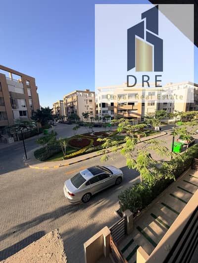 Apartment for sale in Granda Life compound, 155 sqm.