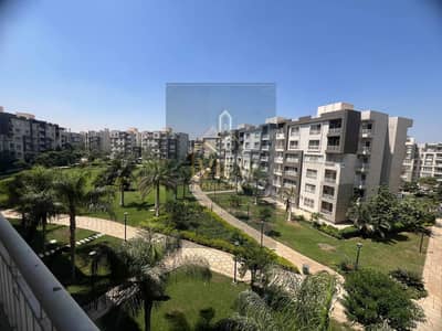 The most beautiful apartment 200 meters for sale in Madinaty with ultra super lux finishing